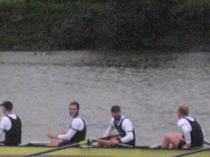 File:University Boat Race 2008 (2371496279).jpg