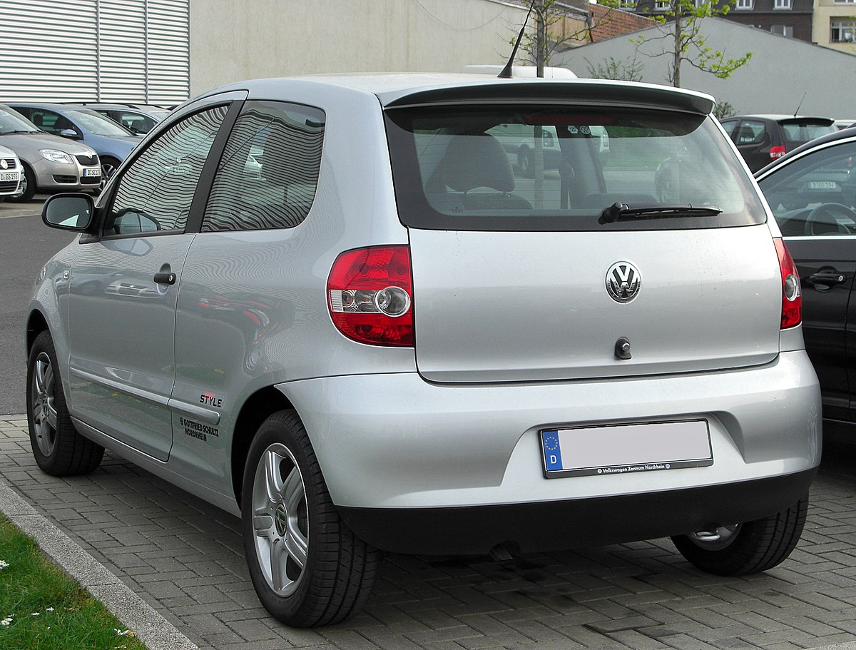 File:VW Fox Style rear 20100425.jpg - Wikimedia Commons
