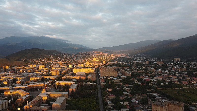 File:Vanadzor city 2.jpg