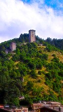 Visso Torre della Rocca.jpg