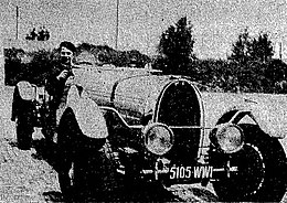 Yves Giraud-Cantabos avant les 24 Heures de Spa 1936 sur Bugatti (avec Roger Labric) .jpg