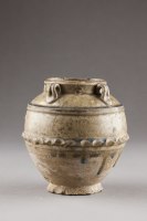 Grey stoneware jar with high-fired glaze. Sui dynasty (581–618).The jar is a utilitarian object with lugs on its shoulder to secure a cloth or rattan lid.