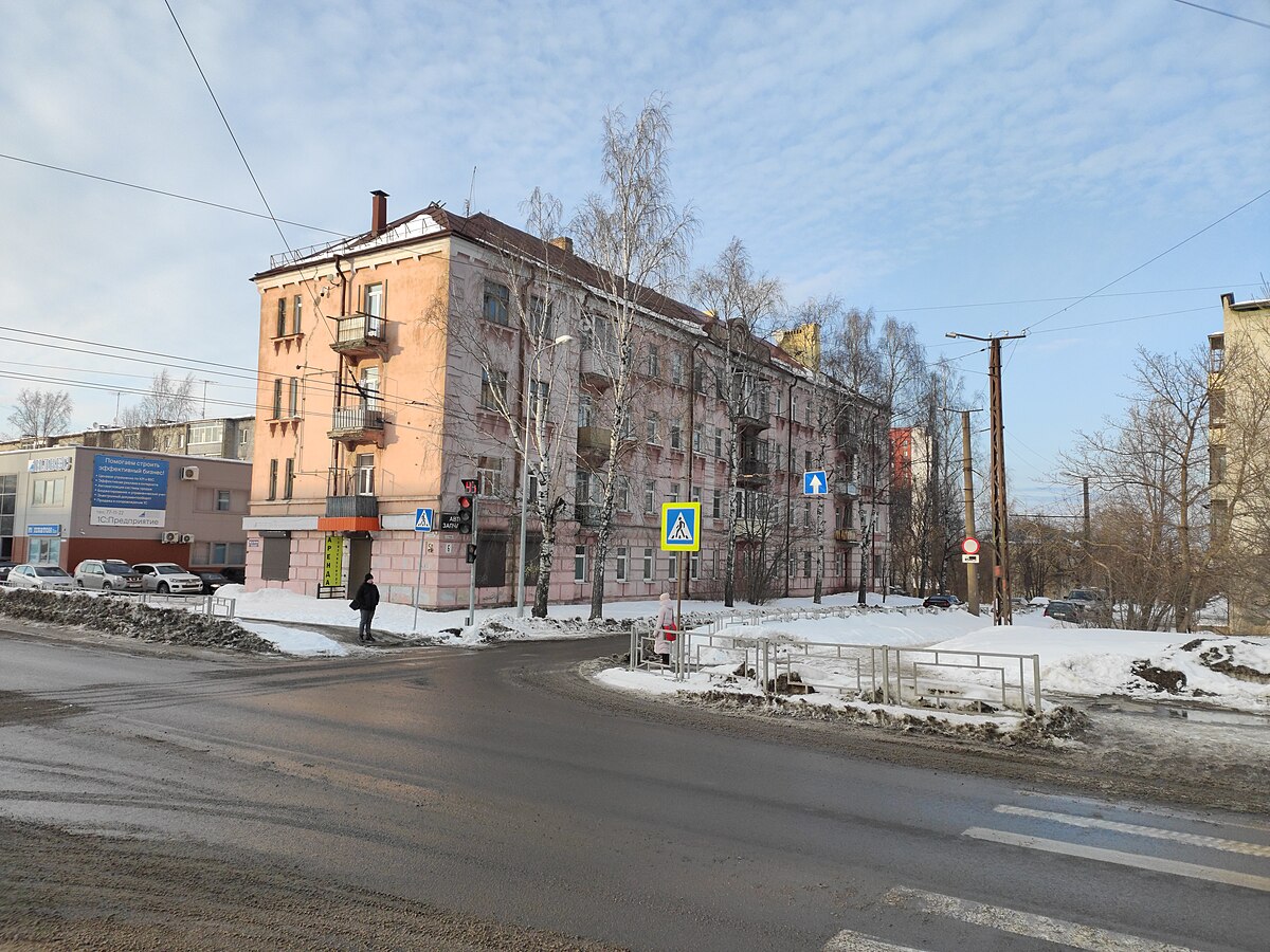 Улицы 54. Улица Шотмана Петрозаводск. Памятник Шотмана Петрозаводск. Г.Петрозаводск ул. Шотмана, д. 15. Улица Шотмана 54.