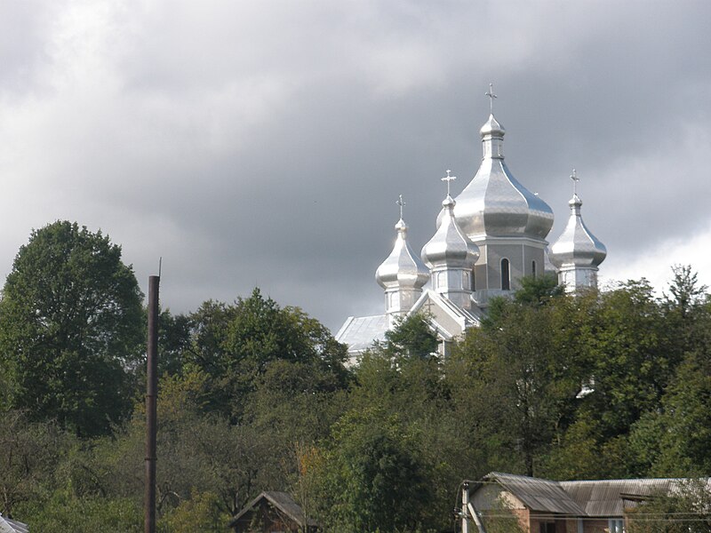 File:Церква Воздвиження Чесного Хреста.JPG