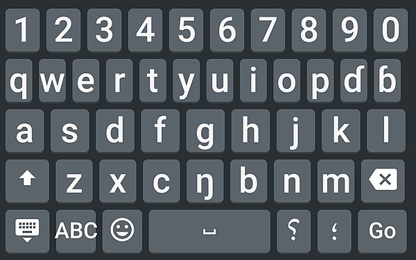 Smartphone keyboard used for Fula, with the special letters D with hook (ɗ), B with hook (ɓ) and eng (ŋ).