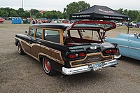 1958 Ford Fairlane 500 Country Squire, rear view (liftgate open)