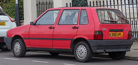 1992 Fiat Uno IE 1.0 Rear.jpg