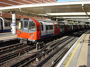 En la estación de Finchley Road