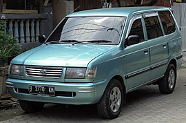 1997 Toyota Kijang 1.8 LGX wagon (KF80; 12-25-2018), Tangerang.jpg