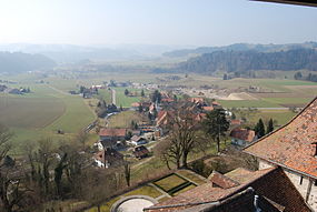 Trachselwald vidita de la turo de la kastelo