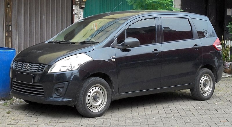 File:2012 Suzuki Ertiga GA 1.4 ZE81S (20220215) 01.jpg