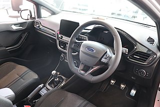 Datei 2018 Ford Fiesta St 1 5 Interior 1 Jpg Wikipedia