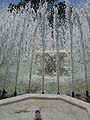 La fontana di fronte al santuario / Fountain in front of the sanctuary.