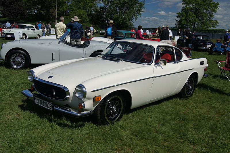 File:70 Volvo 1800E (8941642173).jpg