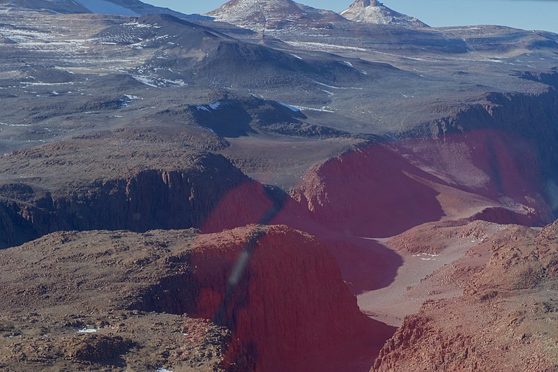 File:A Section of the McMurdo Dry Valleys Seen by Secretary Kerry While he Conducted a Helicopter Tour in Antarctica (30877662966).jpg