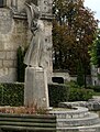 Le monument aux morts.