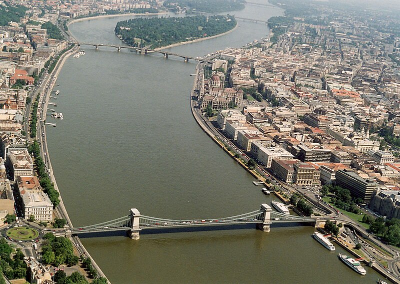 File:Aerial photograph of Margaret Bridge and Budapest Chain-Bridge 01.jpg