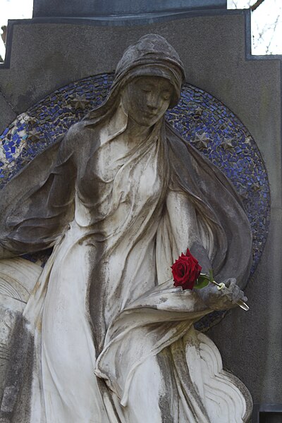 File:Alter Südfriedhof München 2010-04-24-1763.jpg