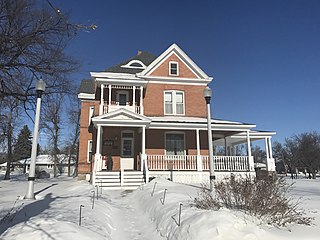 <span class="mw-page-title-main">Amos and Lillie Plummer House</span> Historic house in North Dakota, United States