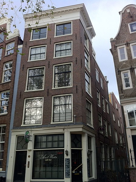 File:Amsterdam - Oudezijds Voorburgwal 2.jpg