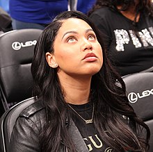 Ayesha Curry (bijgesneden).jpg