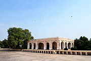 Baradari-ul lui Kamad, Lahore