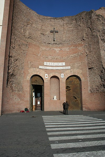 File:Basilica S Maria degli Angeli e dei Martiri.JPG