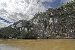 A cliff in Mahakam river