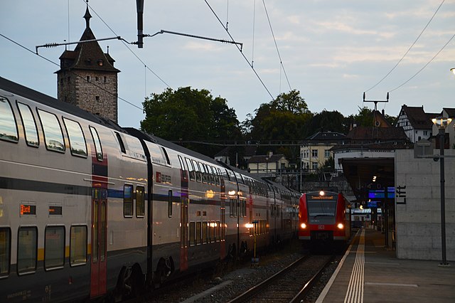 Trains at Schaffhausen railway station