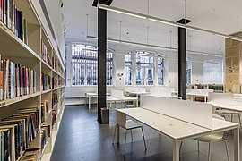 Biblioteca San Francisco Pamplona - Sala de estudio 1.jpg