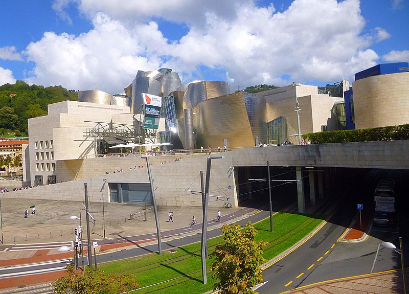 File:Bilbao - Museo Guggenheim 2019 (5).jpg