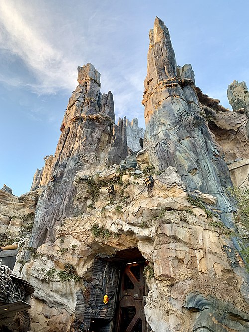 The distinct rock spires found within Galaxy's Edge at Disney's Hollywood Studios