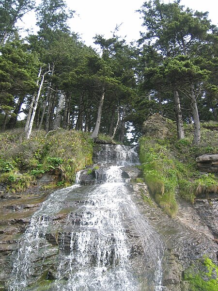 File:Blumenthal Falls.JPG