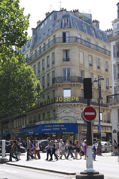 File:Boulevard Saint-Michel 2 June 2010.jpg