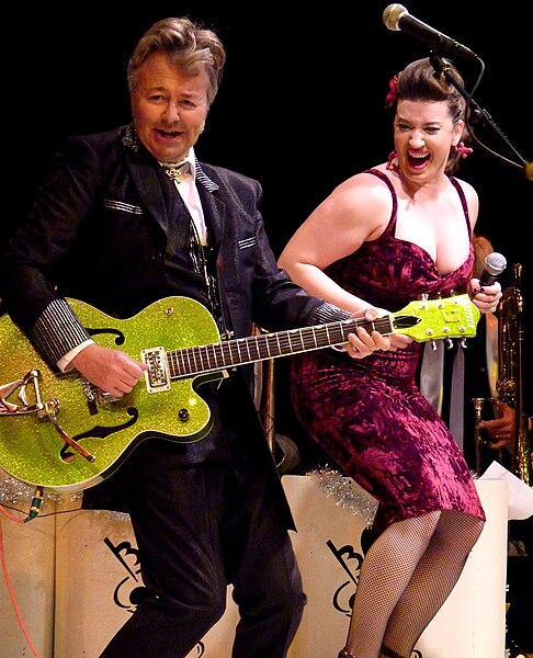 File:Brian Setzer Orchestra - Brian with Leslie Spencer, Westbury 2012.jpg