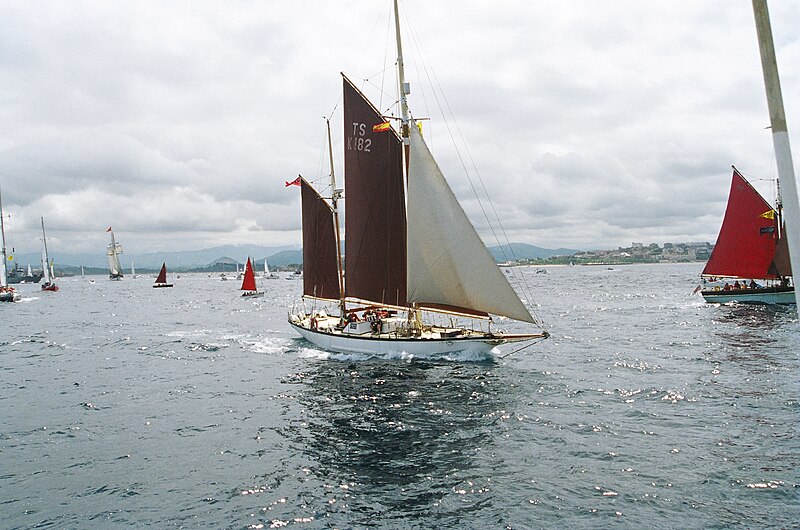 File:British sailboat "Morning Star of Revelation", in Spanish waters (Tall Ships' Race 2003).jpg