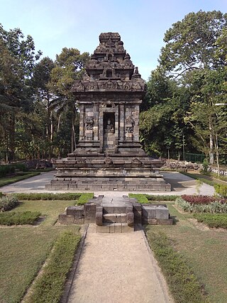 <span class="mw-page-title-main">Merak Temple</span> Hindu temple in Indonesia