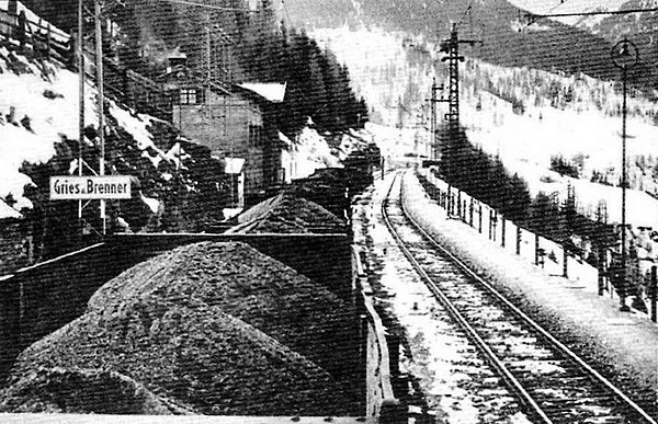 German coal entering Italy through the Brenner Pass. The issue of Italian coal was prominent in diplomatic circles in the spring of 1940.