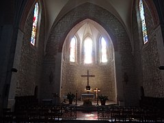 Sainte-Quitterie-Saint-Nicolas. La nef et le chœur de l'église