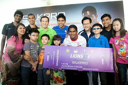 Fail:Ceremony_marking_SilkPro's_sponsorship_of_the_LionsXII,_VIP_Room,_Jalan_Besar_Stadium,_Singapore_-_2012.jpg