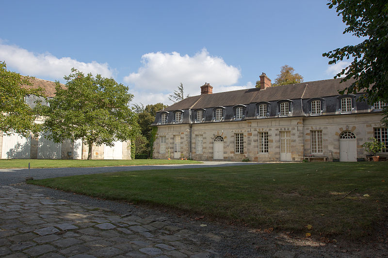 File:Chateau de Saint-Jean-de-Beauregard - 2014-09-14 - IMG 6681.jpg