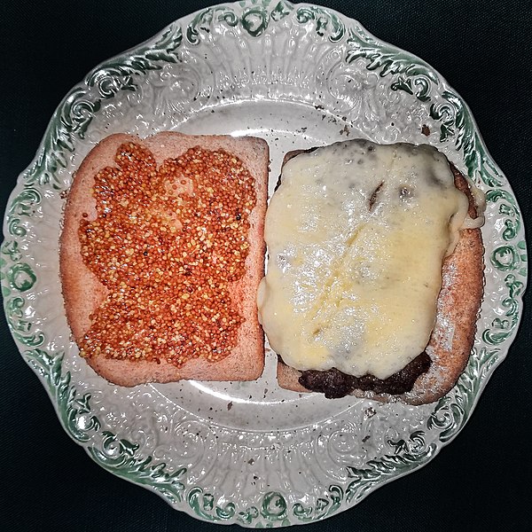 File:Cheeseburger on toasted whole wheat bread with aged cheddar, French mustard, and black pepper - Massachusetts.jpg