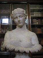 Бюст Клитии («Женщина-Цветок»). II в. н. э. Британский музей