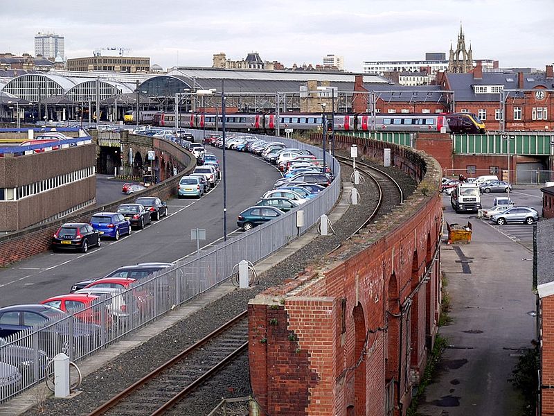 File:Cross Country train approaches Newcastle Central (geograph 2719661).jpg