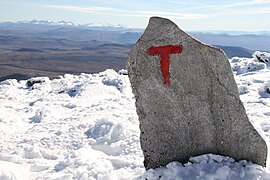 Trekking sign at Snøhetta
