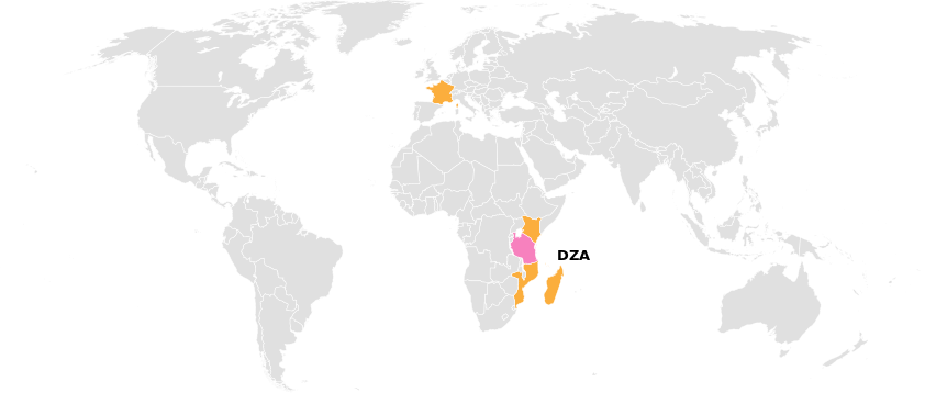 Aéroport De Mayotte-Marcel-Henry: Histoire, Situation, Infrastructures