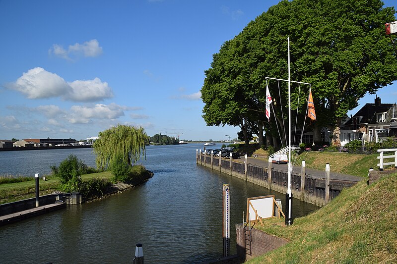 File:De Buitenhaven van Schoonhoven (02).jpg