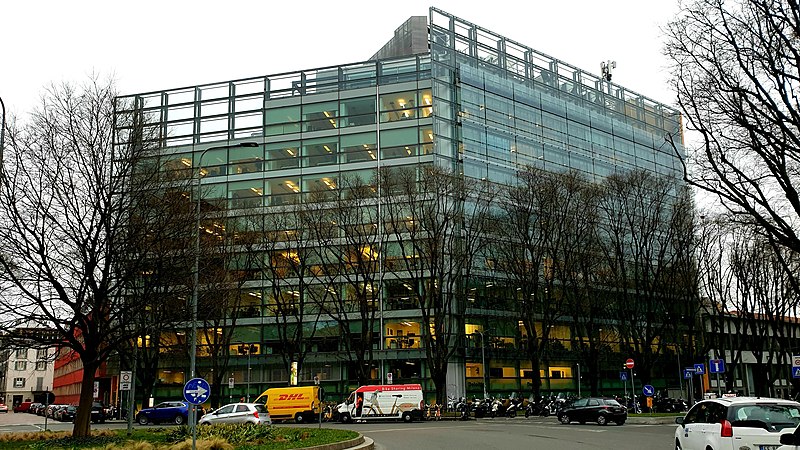 File:Deloitte Milan.jpg