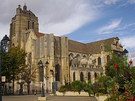 Dreux - église Saint-Pierre (14).jpg