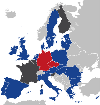Map of the countries of the European Union that banned mercury-in-glass thermometers according to Directive 2007/51/EC as of 22 January 2013. Countries in blue have made legal bans on the issue, countries in gray are of unknown status at the present, and countries in red are those whose "Member State does not consider national execution measures necessary." EU mercury thermometer ban - 22 January 2013.svg